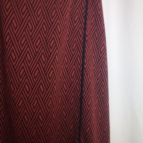 Southern Lady Petite Skirt PS Pull On Stretch Pattern Red Black - Picture 8 of 14